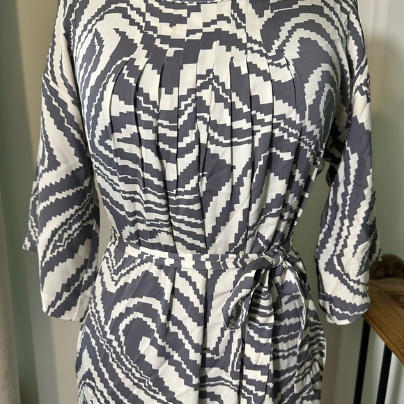 Trina Turk - Picture 2 of 4